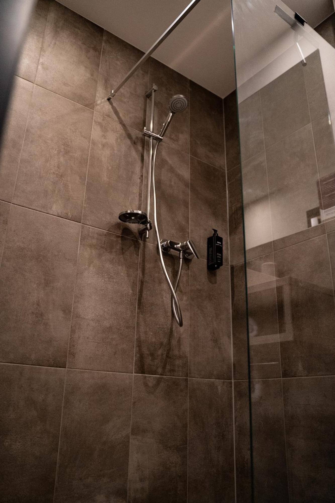 Hotel Novapart Stay Smart Вельс Экстерьер фото