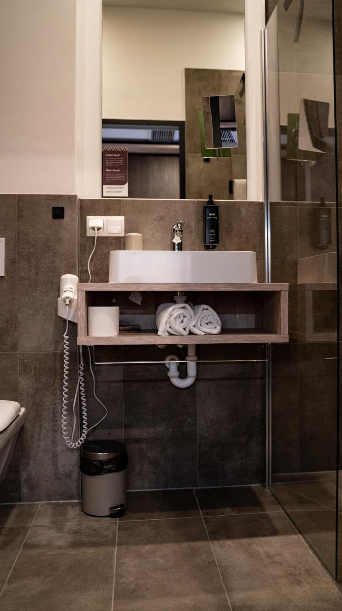 Hotel Novapart Stay Smart Вельс Экстерьер фото