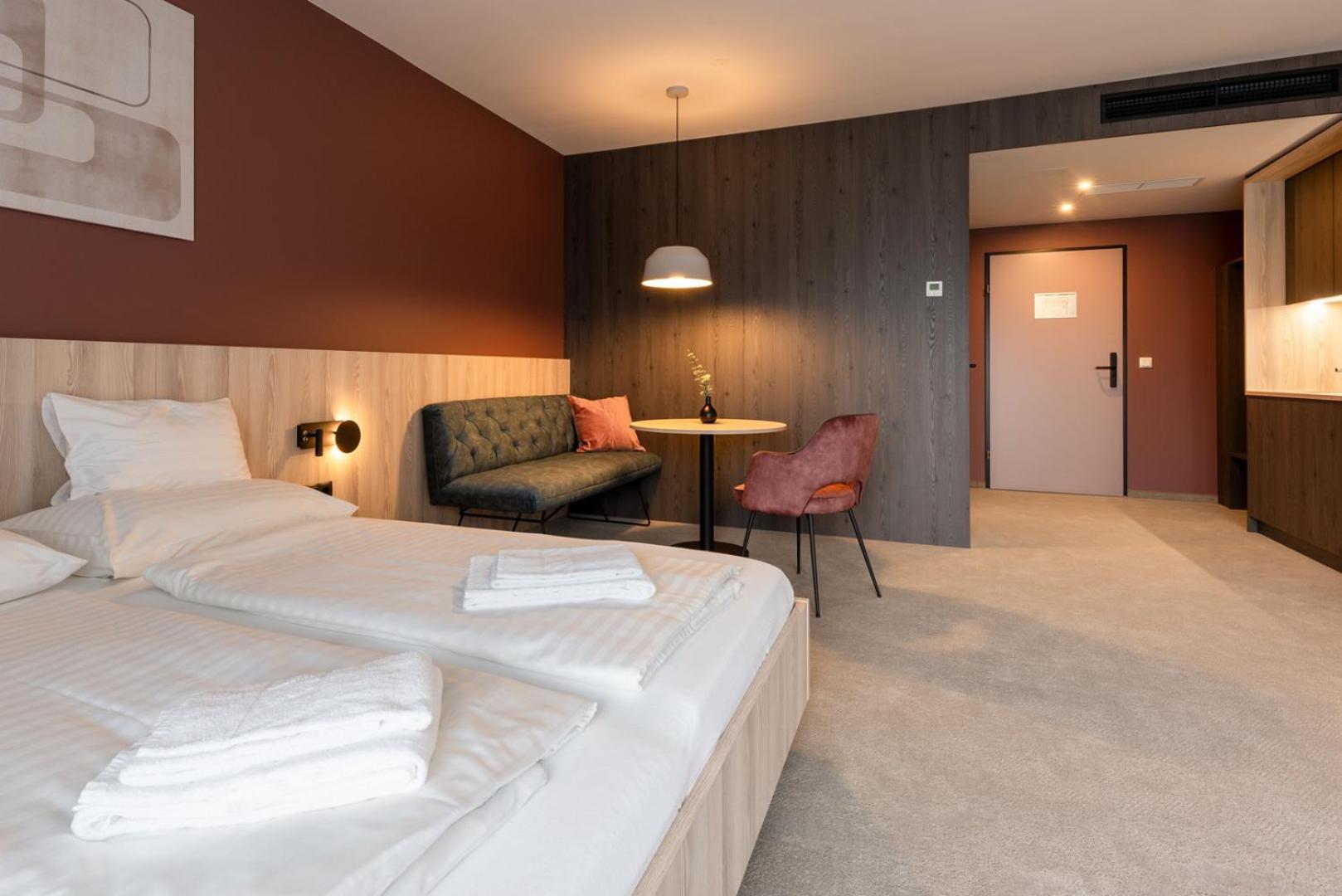 Hotel Novapart Stay Smart Вельс Экстерьер фото