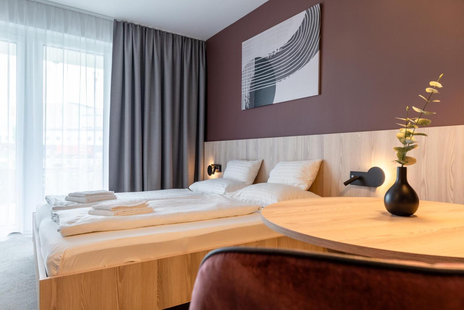 Hotel Novapart Stay Smart Вельс Экстерьер фото