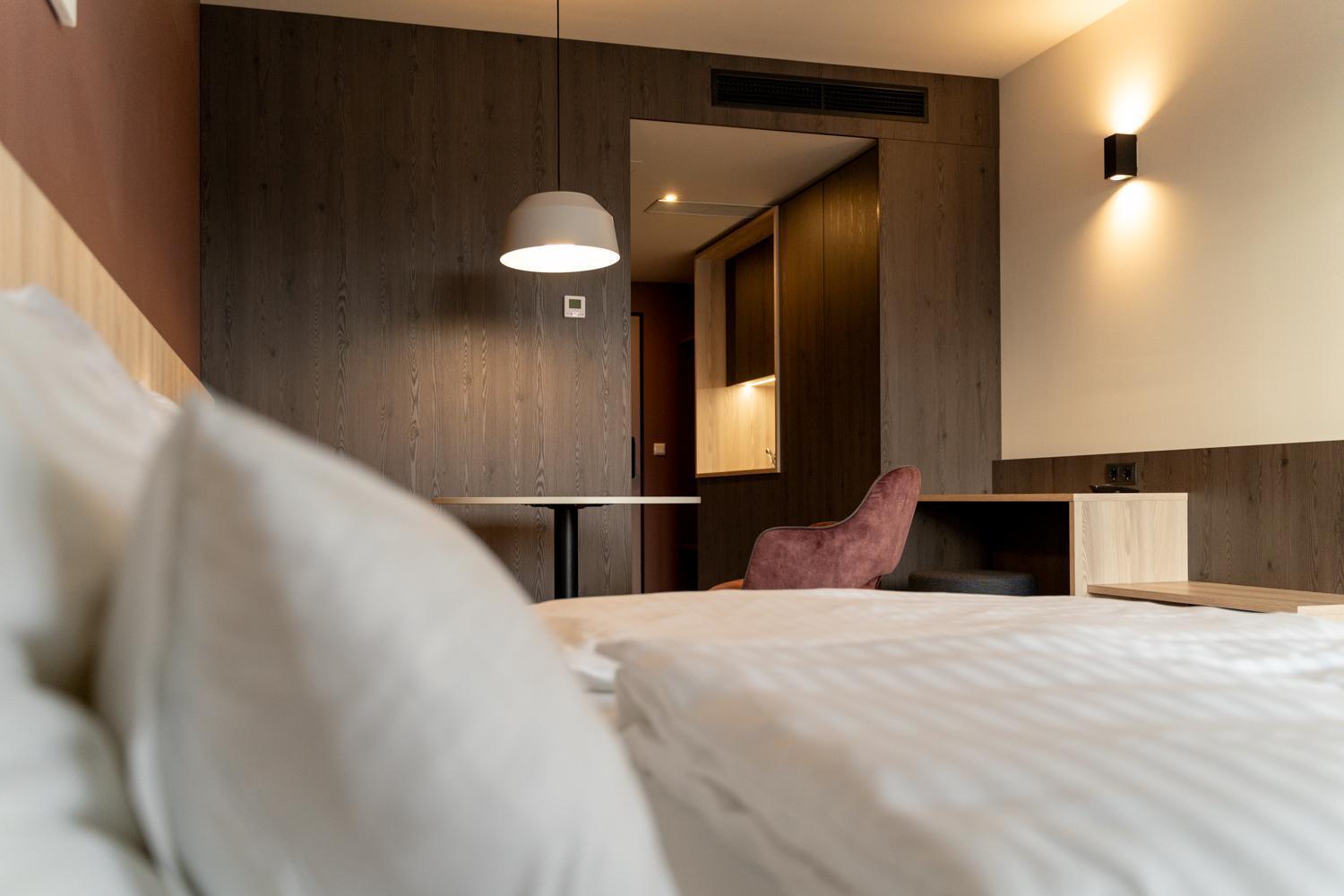 Hotel Novapart Stay Smart Вельс Экстерьер фото